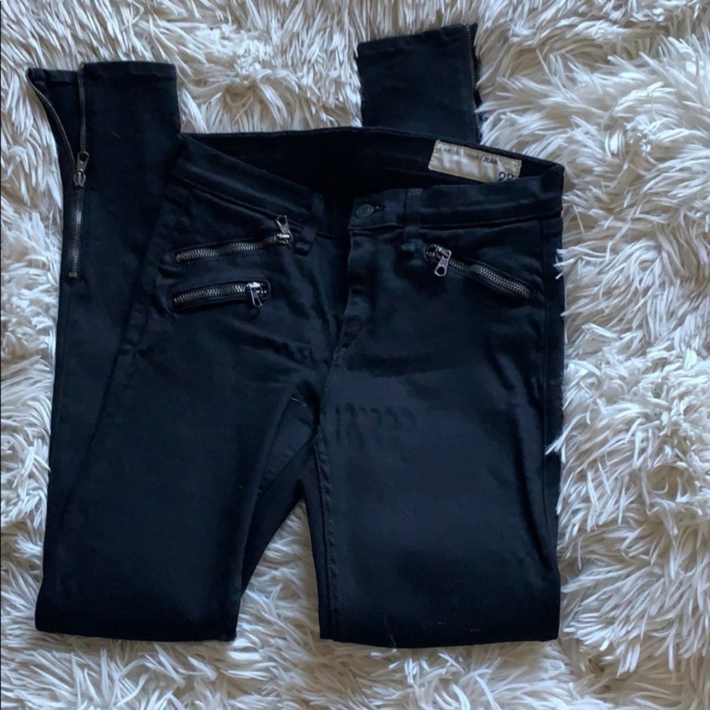 Black Jeans